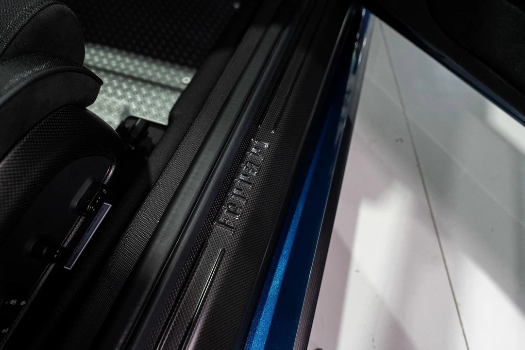 2011 Ferrari - Image 26 of 31