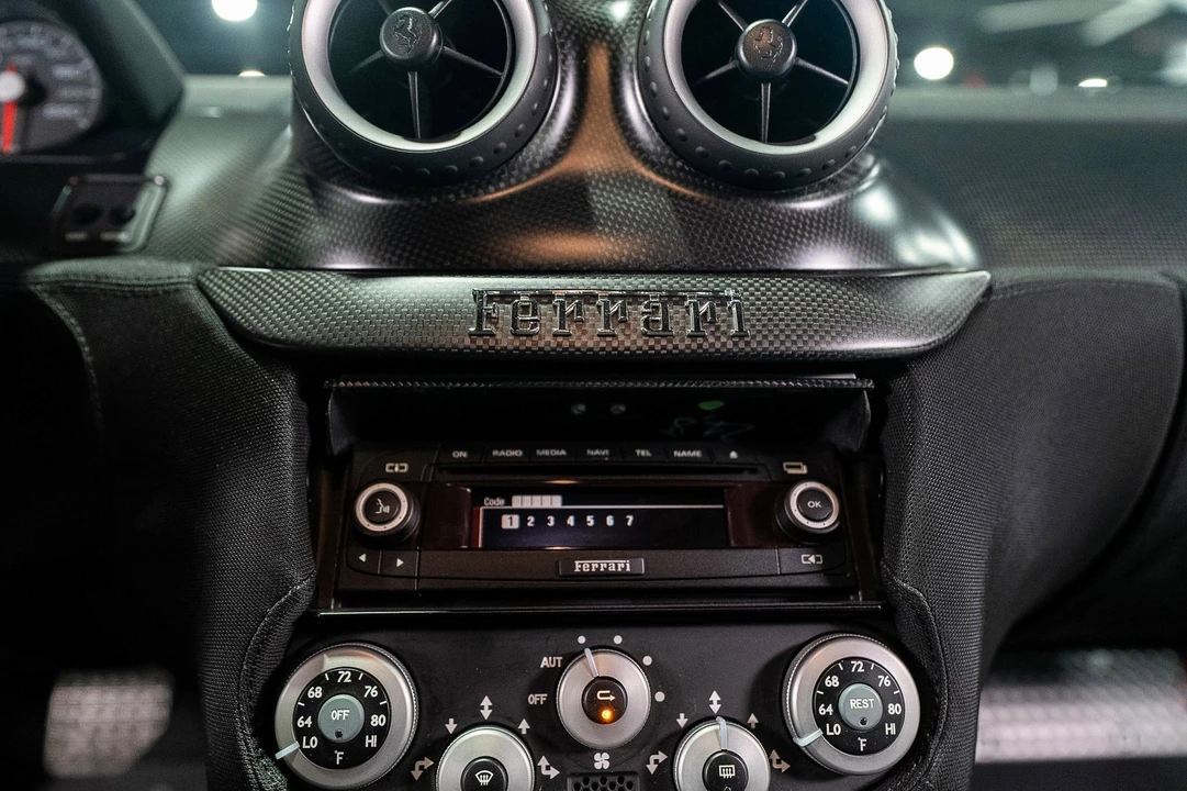 2011 Ferrari - Image 18 of 31