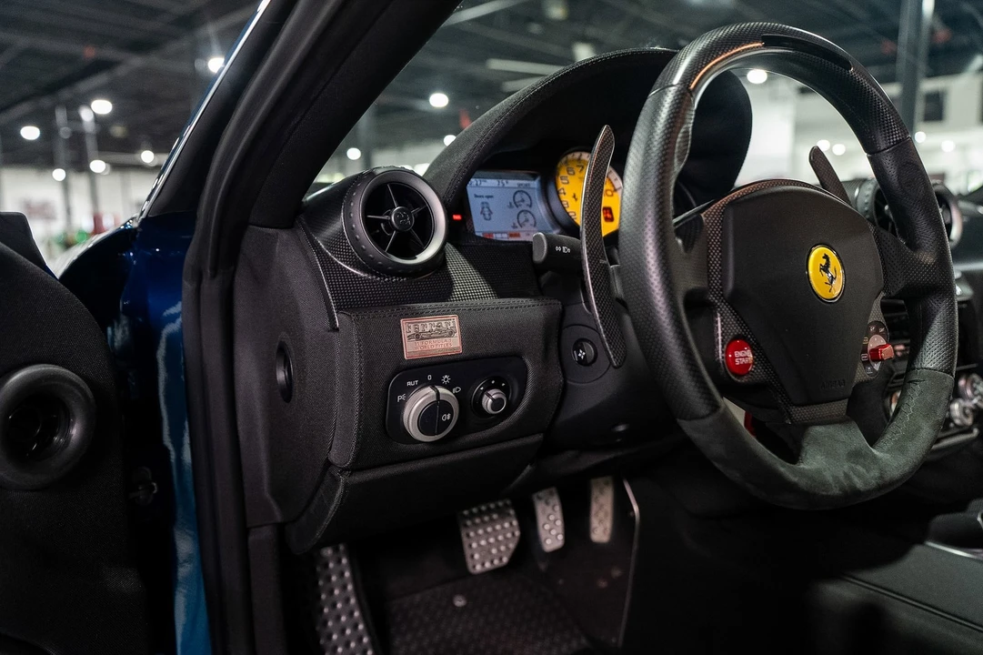 2011 Ferrari - Image 23 of 31