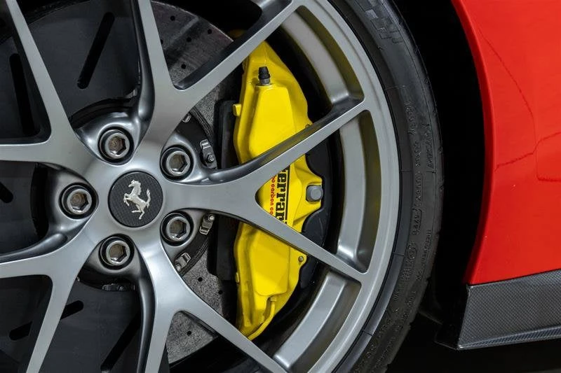 2011 Ferrari 599 GTO - Image 14 of 31