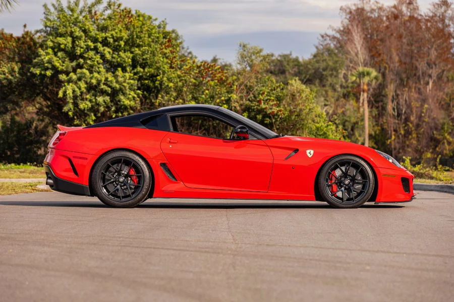 2011 Ferrari 599 GTO - Image 2 of 31