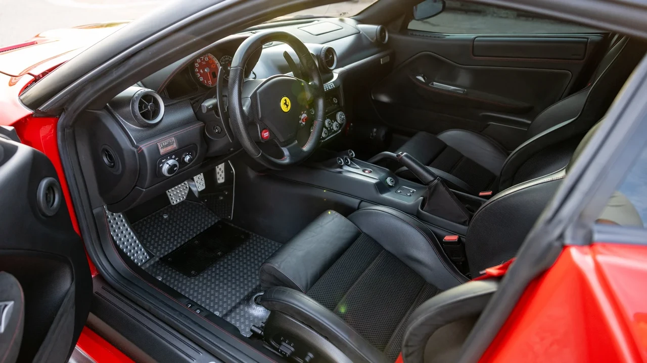 2011 Ferrari 599 GTO - Image 2 of 31