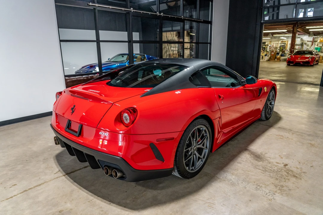 2011 Ferrari 599 GTO - Image 8 of 31