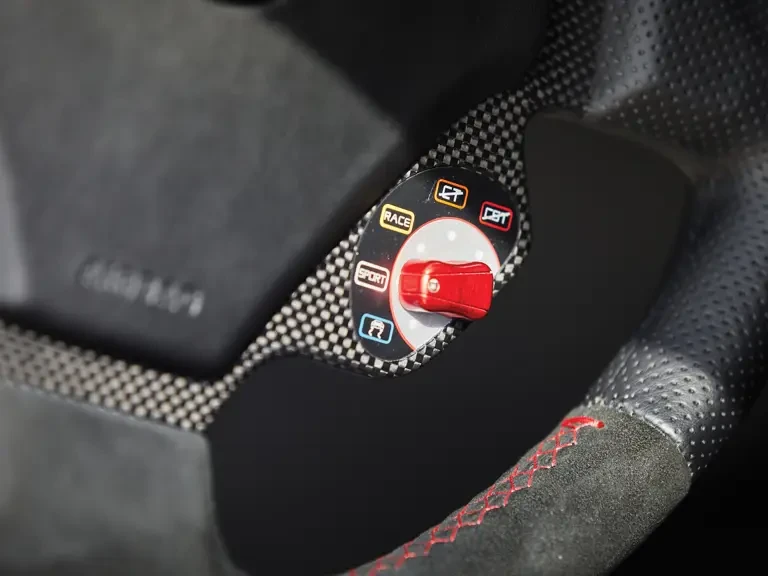 2011 Ferrari 599 GTO - Image 14 of 31