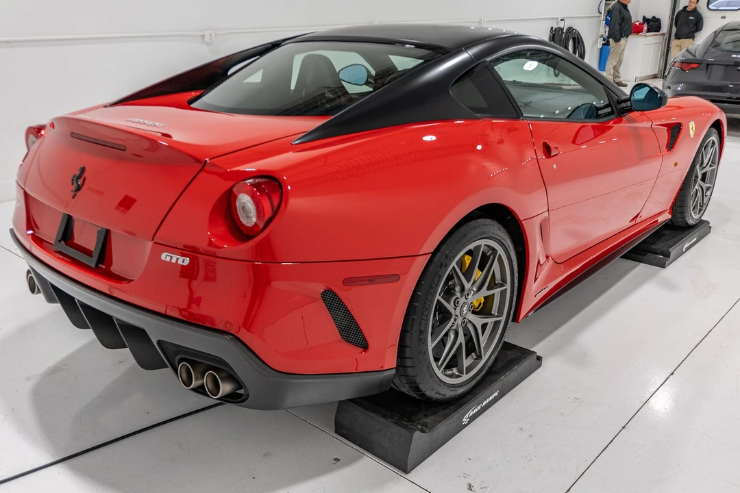 2011 Ferrari 599 GTO - Image 7 of 31