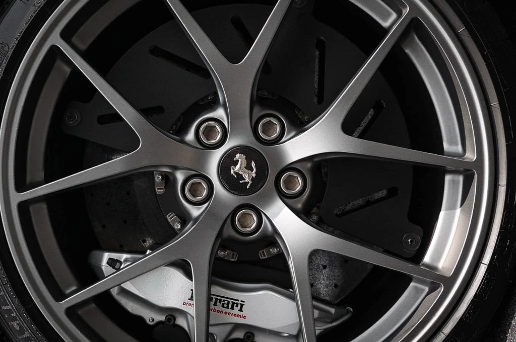 2011 Ferrari 599 GTO - Image 14 of 31