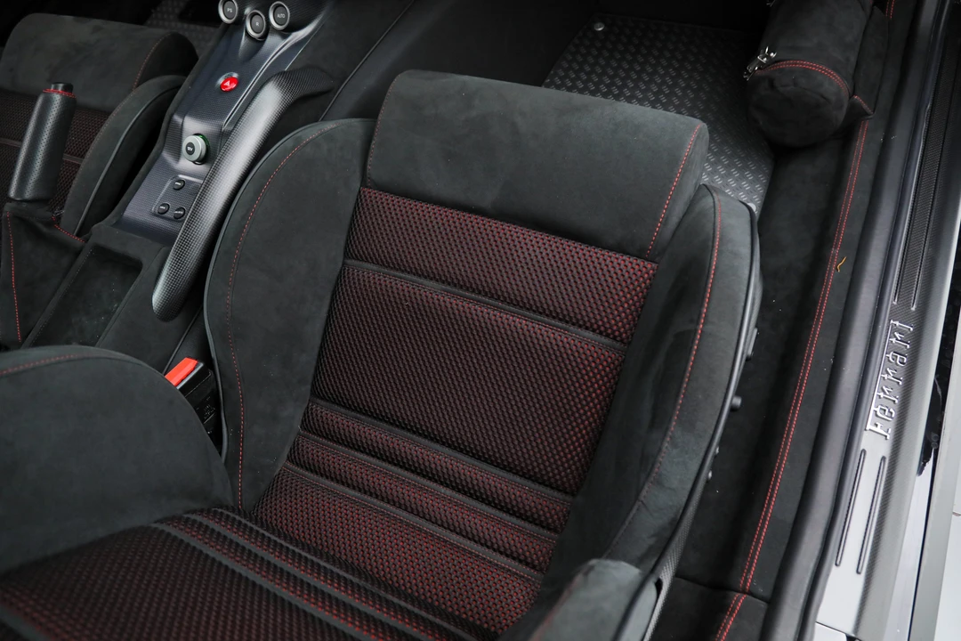 2011 Ferrari 599 GTO - Image 30 of 31