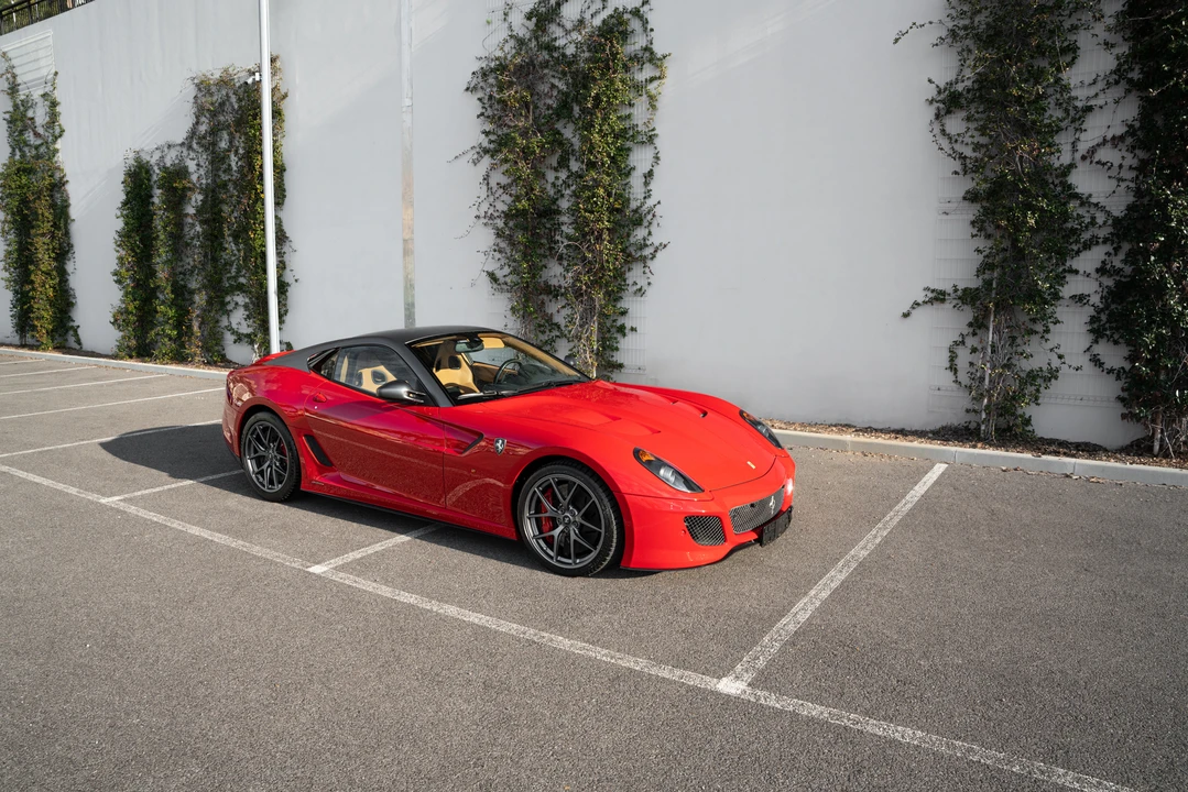 2011 Ferrari 599 GTO - Image 16 of 31