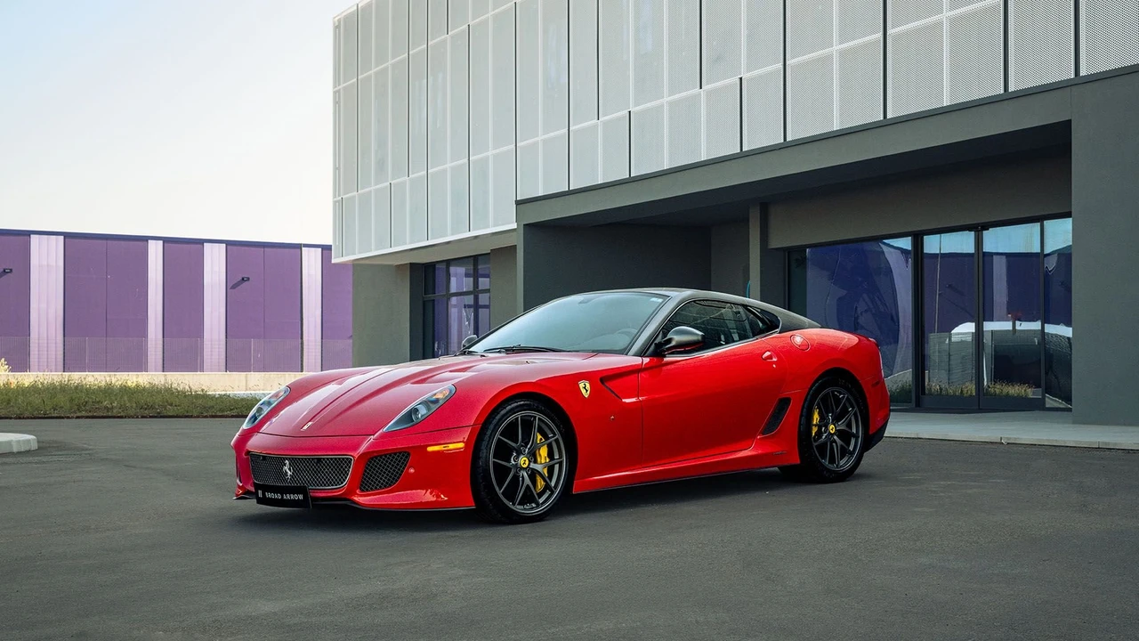 2011 Ferrari 599 GTO - Image 9 of 31