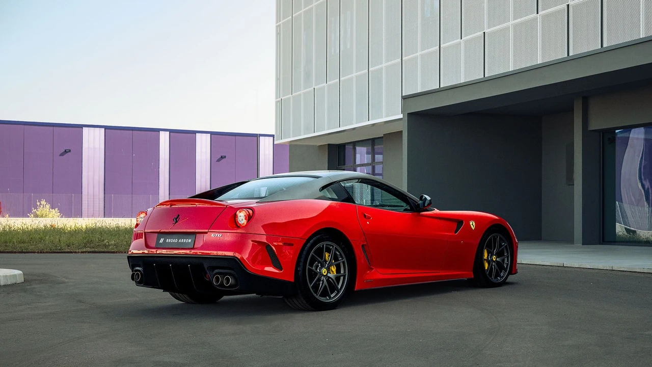 2011 Ferrari 599 GTO - Image 4 of 31