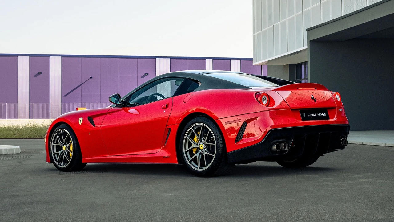 2011 Ferrari 599 GTO - Image 13 of 31