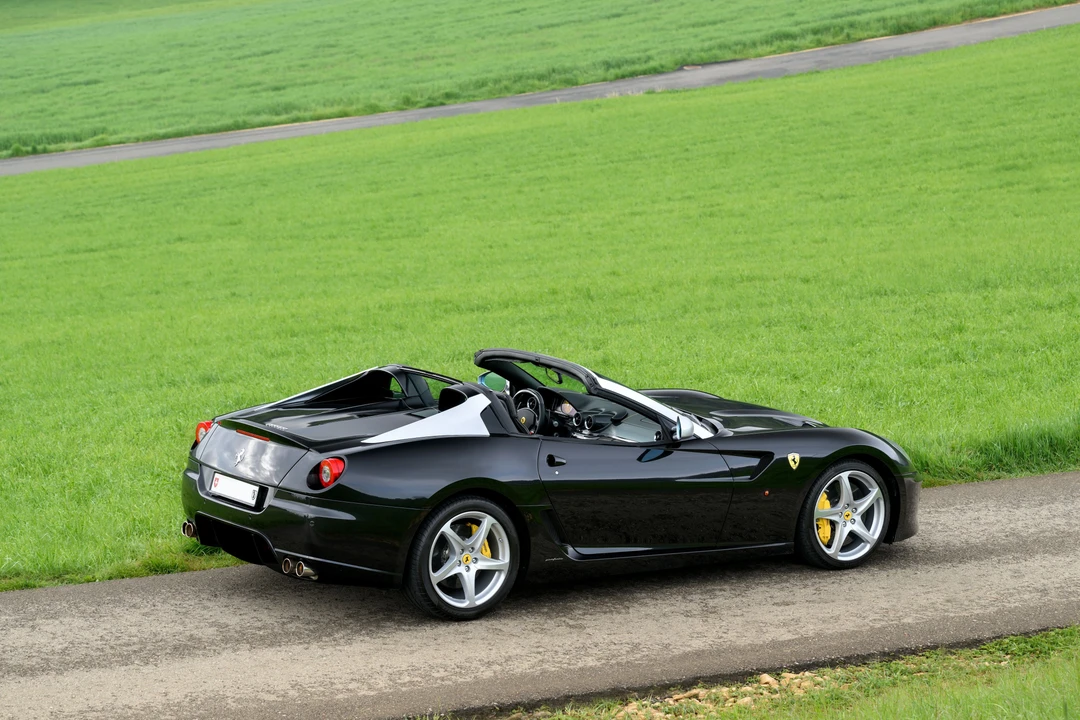 2011 Ferrari 599 SA Aperta - Image 10 of 31