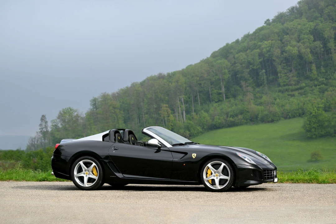2011 Ferrari 599 SA Aperta - Image 15 of 31
