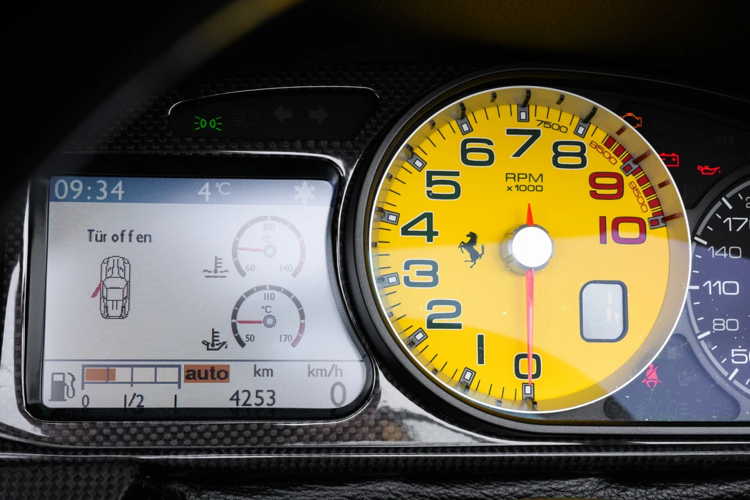 2011 Ferrari 599 SA Aperta - Image 27 of 31