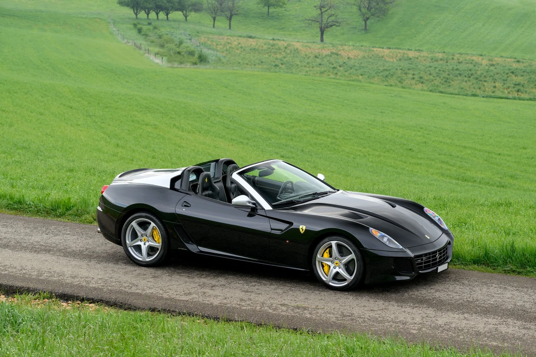 2011 Ferrari 599 SA Aperta - Image 14 of 31