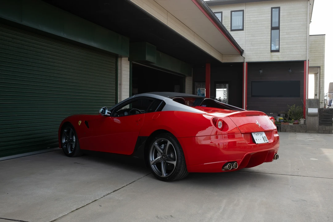 2011 Ferrari 599 SA Aperta - Image 6 of 31