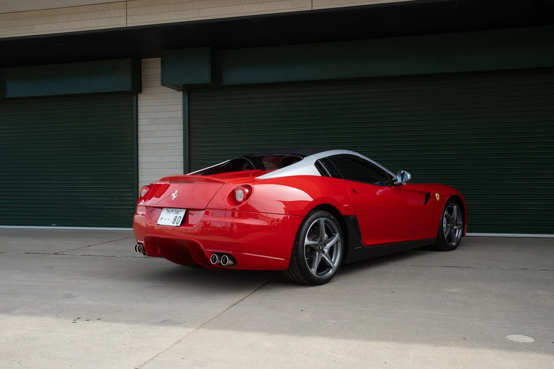 2011 Ferrari 599 SA Aperta - Image 15 of 31