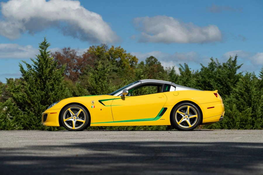2011 Ferrari 599 SA Aperta - Image 2 of 31