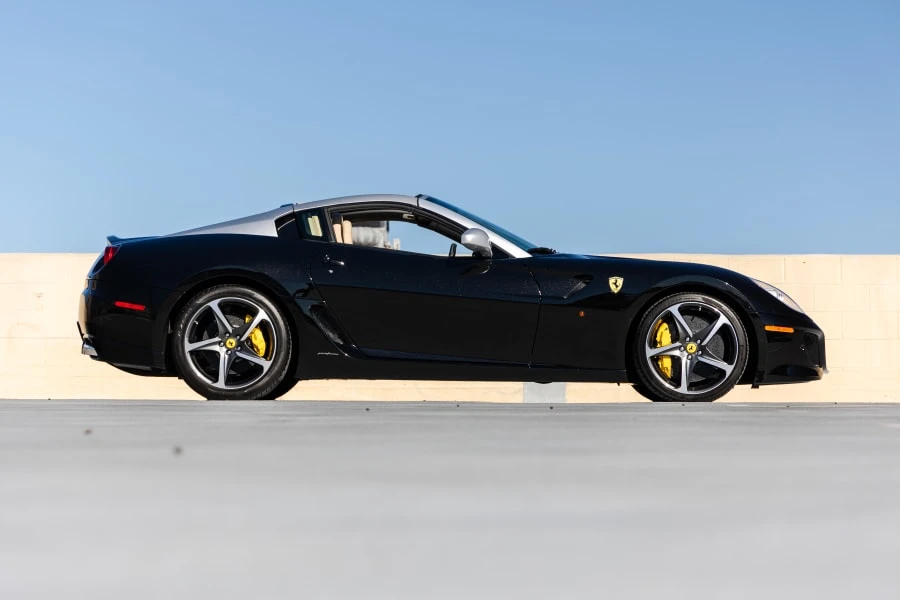 2011 Ferrari 599 SA Aperta - Image 2 of 31