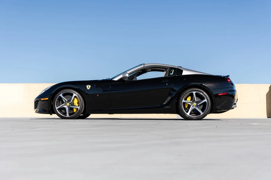 2011 Ferrari 599 SA Aperta - Image 8 of 31