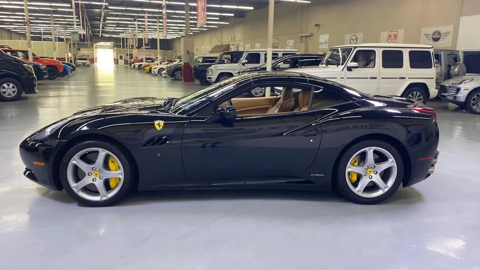 2011 Ferrari California - Image 9 of 20