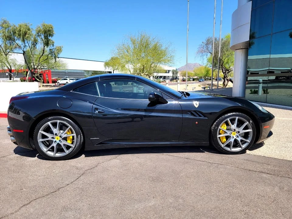 2011 Ferrari California - Image 14 of 20