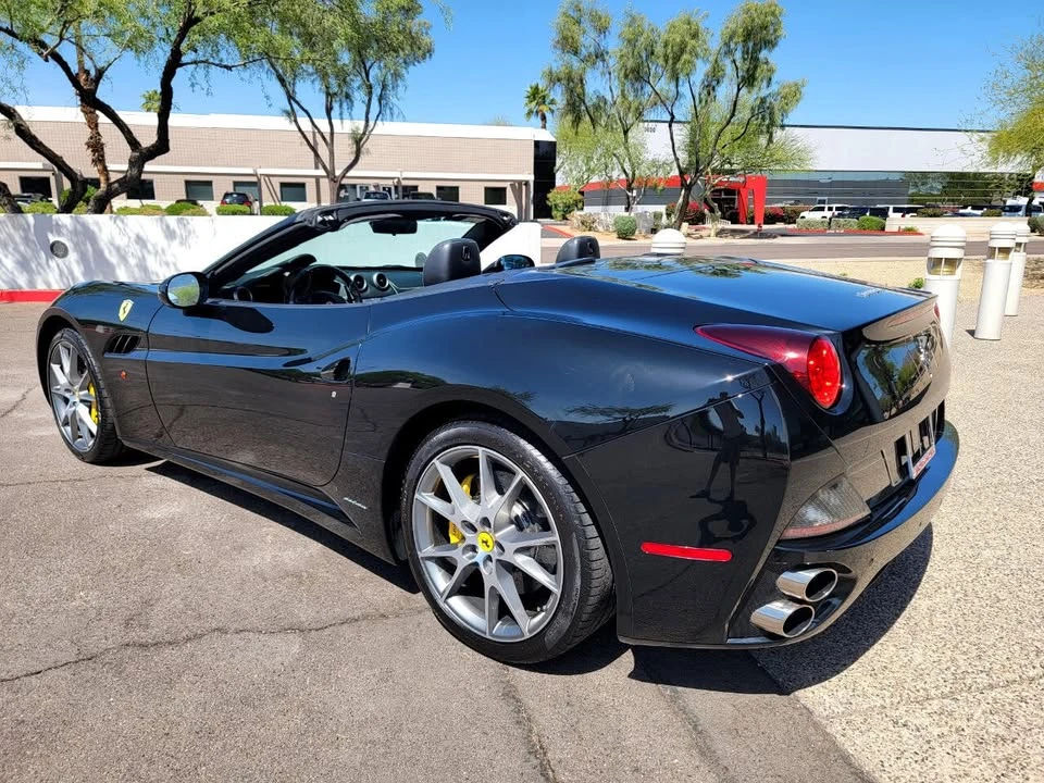 2011 Ferrari California - Image 7 of 20