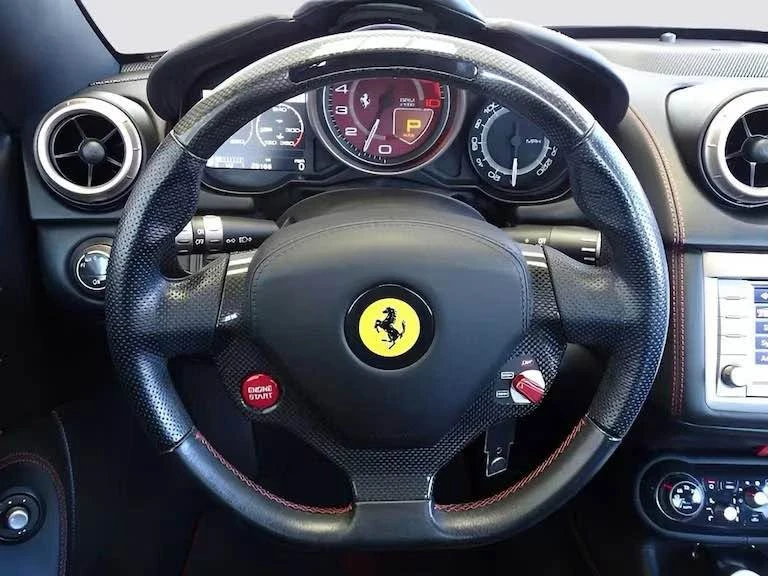 2011 Ferrari California - Image 15 of 17