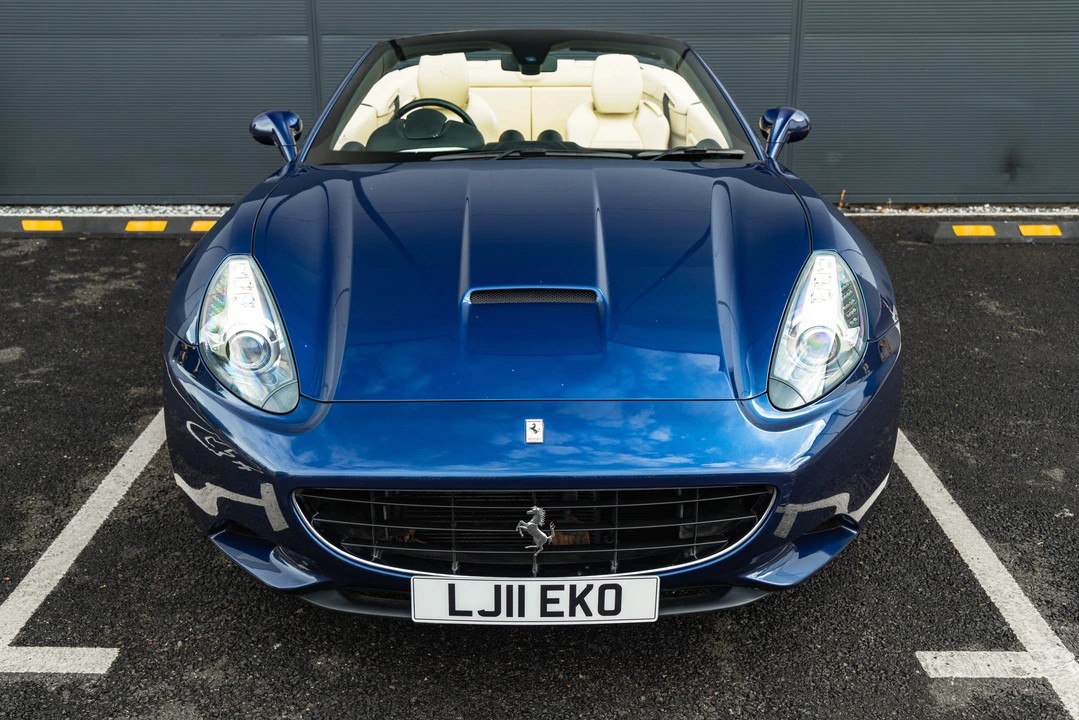2011 Ferrari California - Image 10 of 31