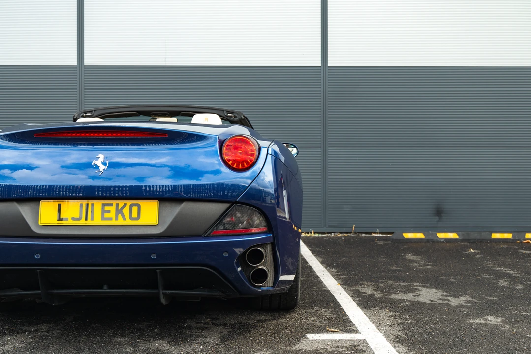 2011 Ferrari California - Image 31 of 31