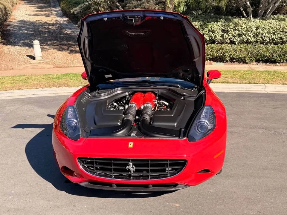 2011 Ferrari California - Image 14 of 16