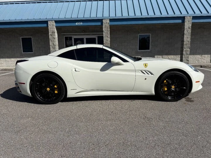 2011 Ferrari California - Image 5 of 20
