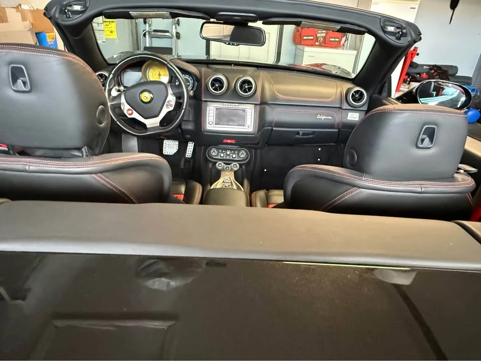 2011 Ferrari California - Image 4 of 8