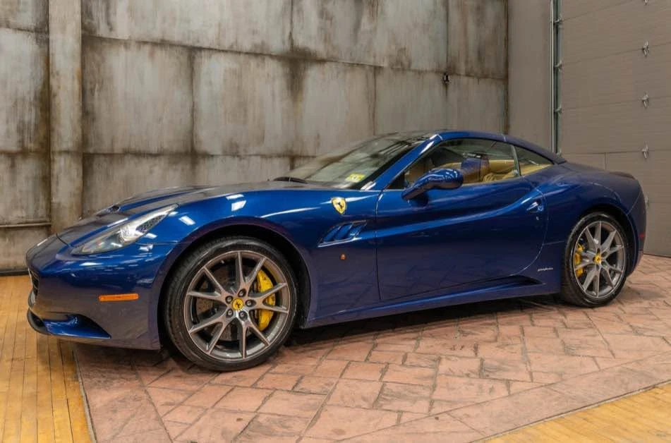 2011 Ferrari California - Image 5 of 17