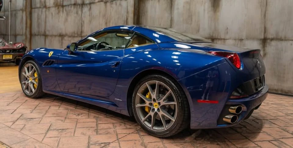 2011 Ferrari California - Image 7 of 17