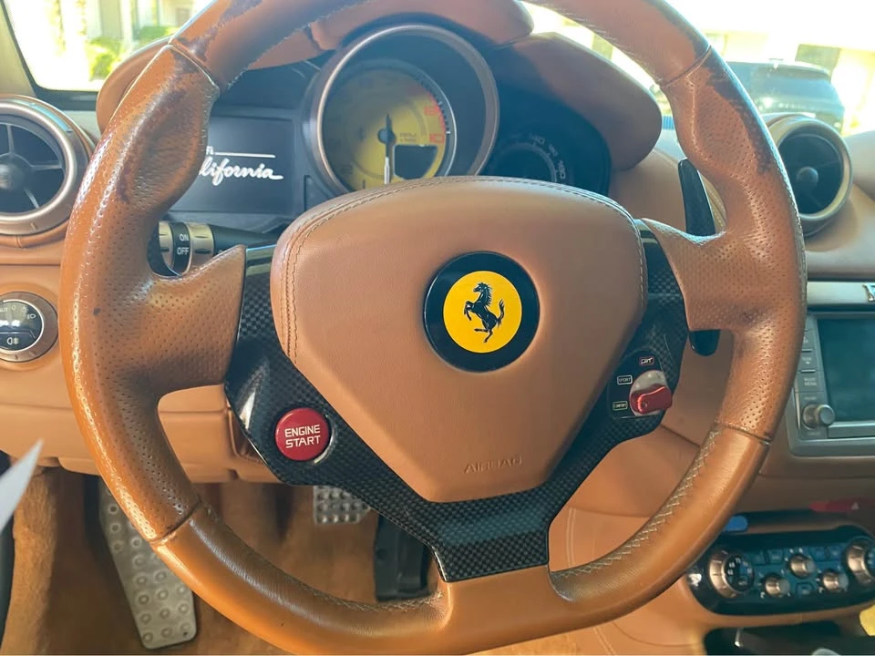 2011 Ferrari California - Image 2 of 6