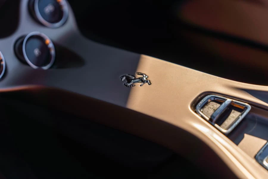 2011 Ferrari California - Image 27 of 31