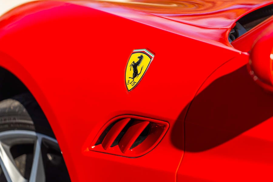 2011 Ferrari California - Image 11 of 31