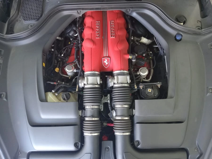 2011 Ferrari California - Image 14 of 17