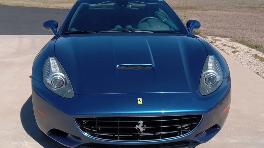 2011 Ferrari California - Image 9 of 17