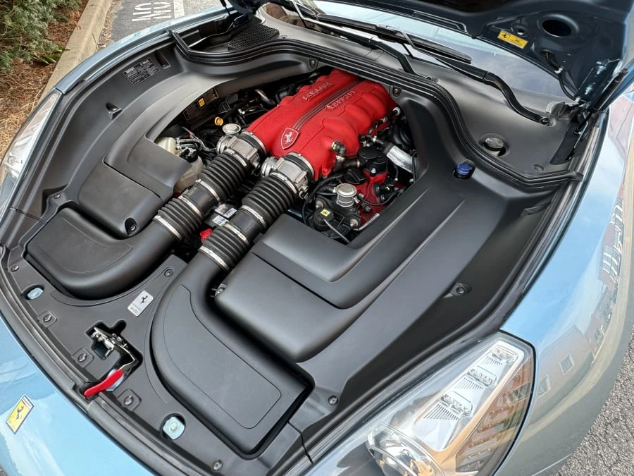2011 Ferrari California - Image 17 of 18