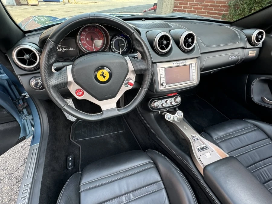 2011 Ferrari California - Image 12 of 18