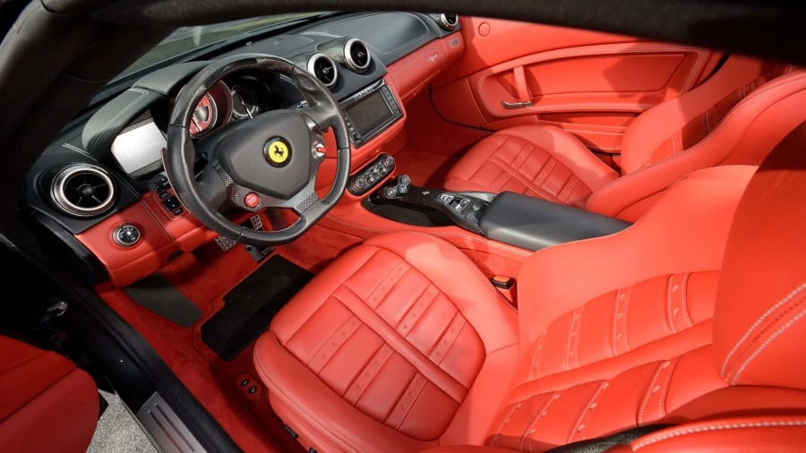 2011 Ferrari California - Image 4 of 30