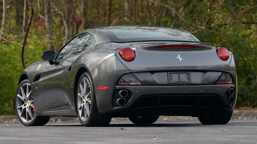 2011 Ferrari California - Image 13 of 30