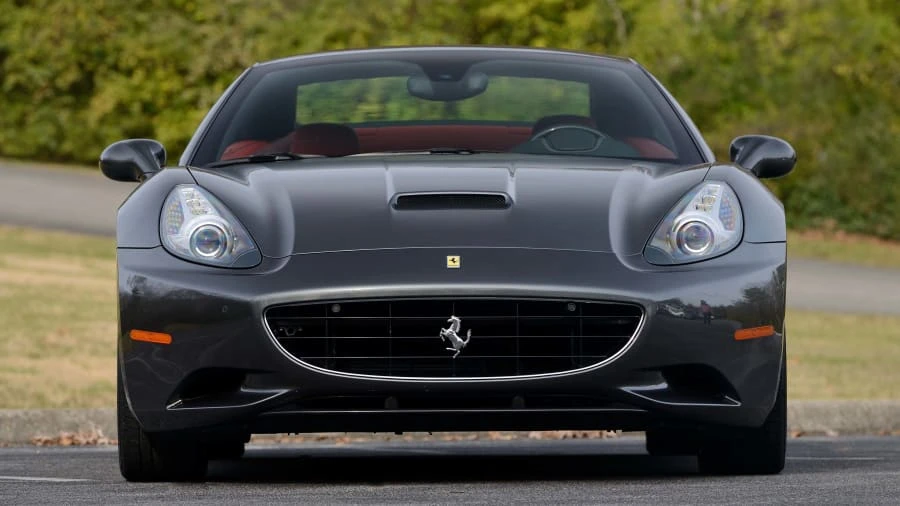 2011 Ferrari California - Image 14 of 30