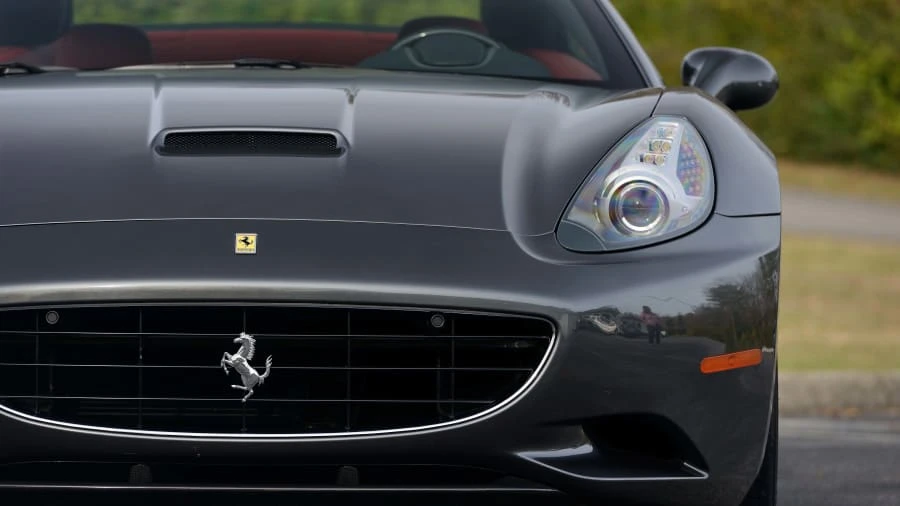 2011 Ferrari California - Image 18 of 30
