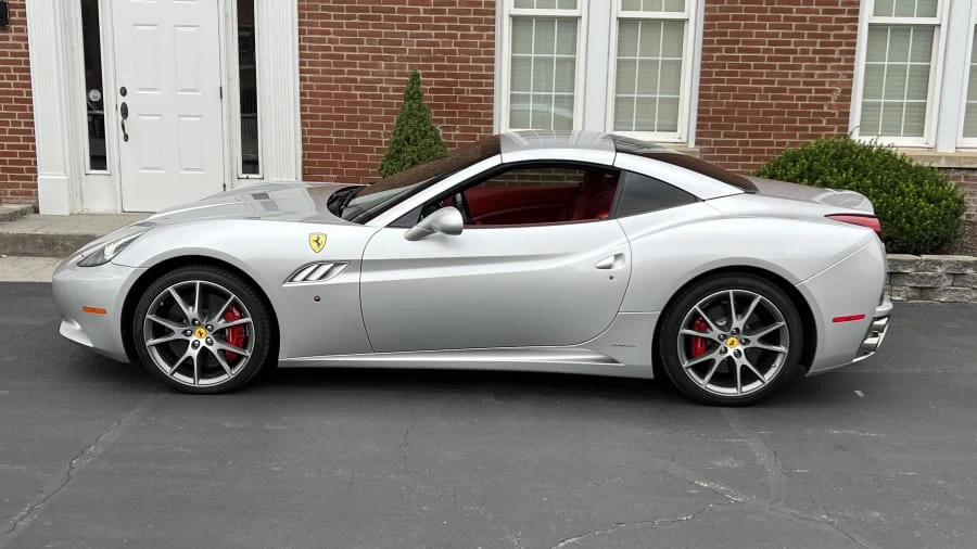 2011 Ferrari California - Image 5 of 11
