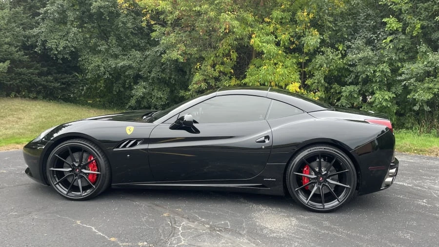 2011 Ferrari California - Image 11 of 30