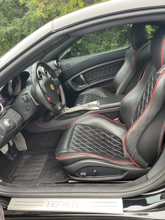2011 Ferrari California - Image 13 of 30