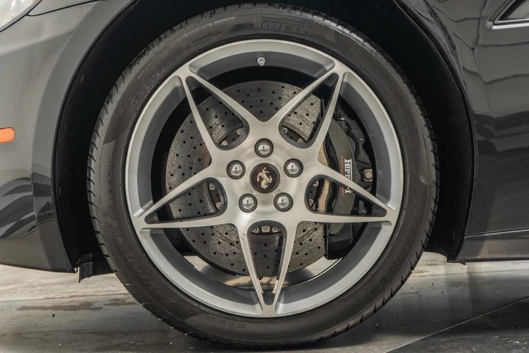2011 Ferrari California - Image 10 of 21